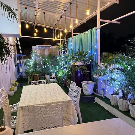 Lotus Hotel Nagpur Bagian luar foto