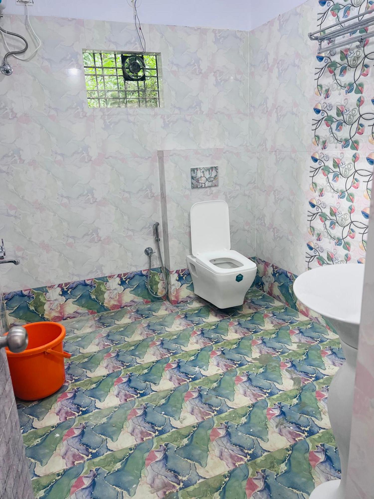 Lotus Hotel Nagpur Bagian luar foto
